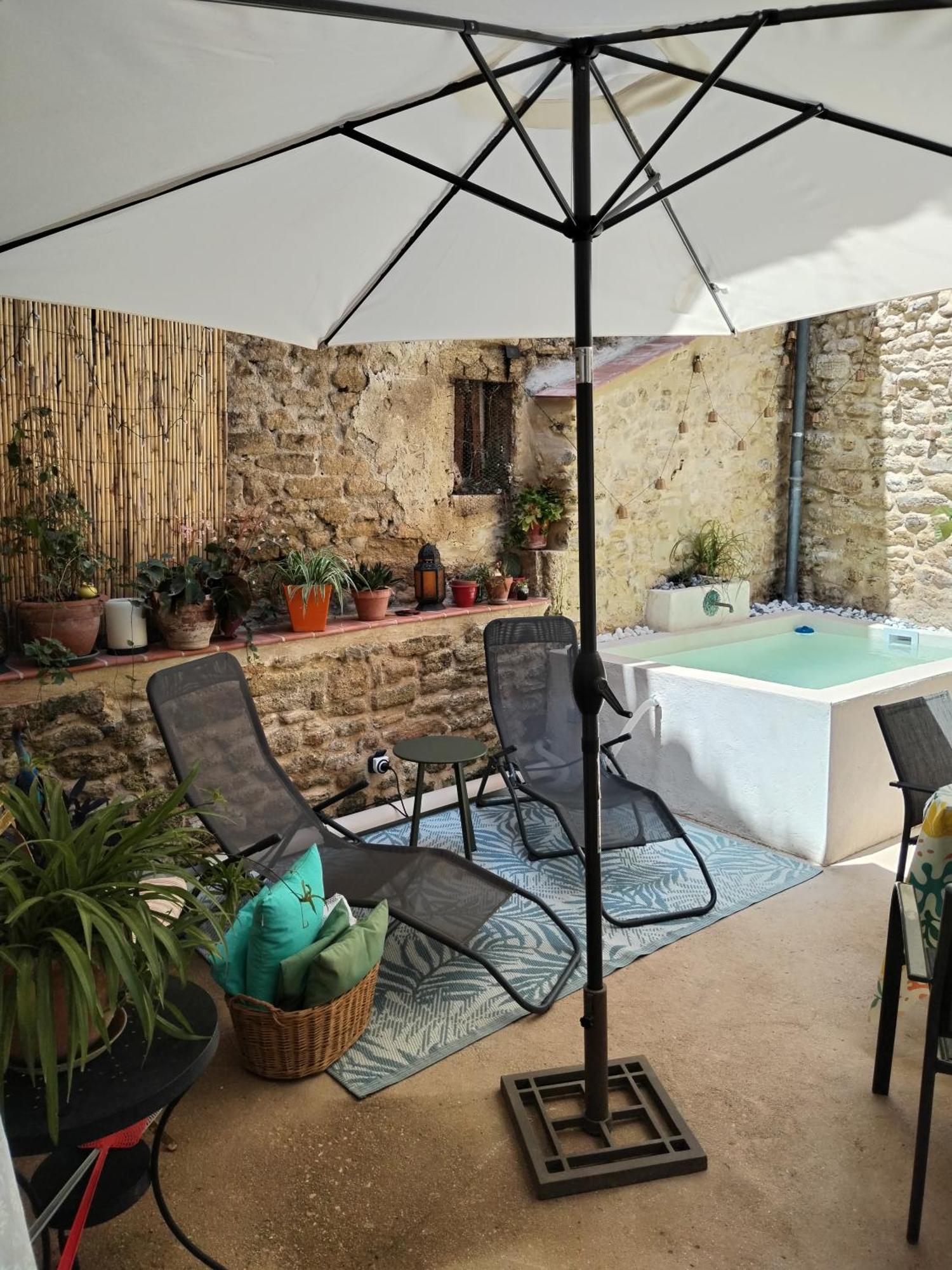 Holiday home Maison De Village A Deux Pas De La Riviere